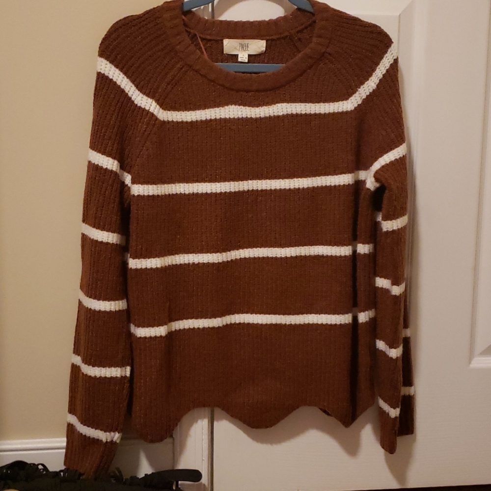 Scalloped Hem Striped Long Sleeve Sweater